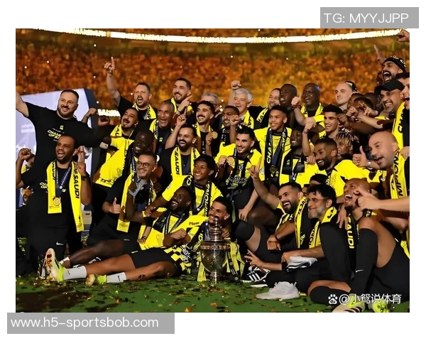 巴尔加斯逆足世界波与包抄进球助力球队逆转吉达国民展现绝佳状态